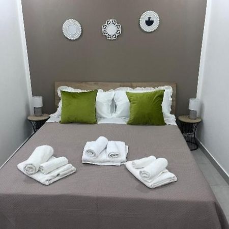 Bed and Breakfast Le Stanze Di Rosalia Palermo Esterno foto