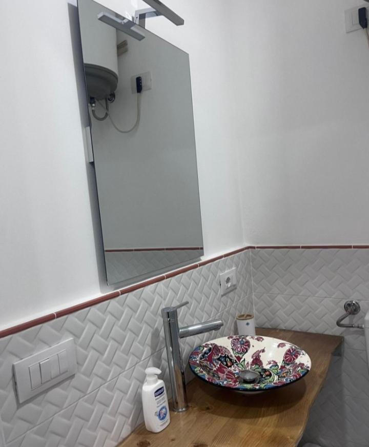 Bed and Breakfast Le Stanze Di Rosalia Palermo Esterno foto